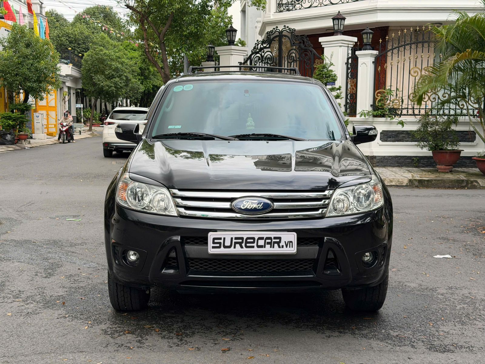 FORD ESCAPE 2.3AT XLS 4x2 - 1 chủ từ đầu (ĐANG BÁN)