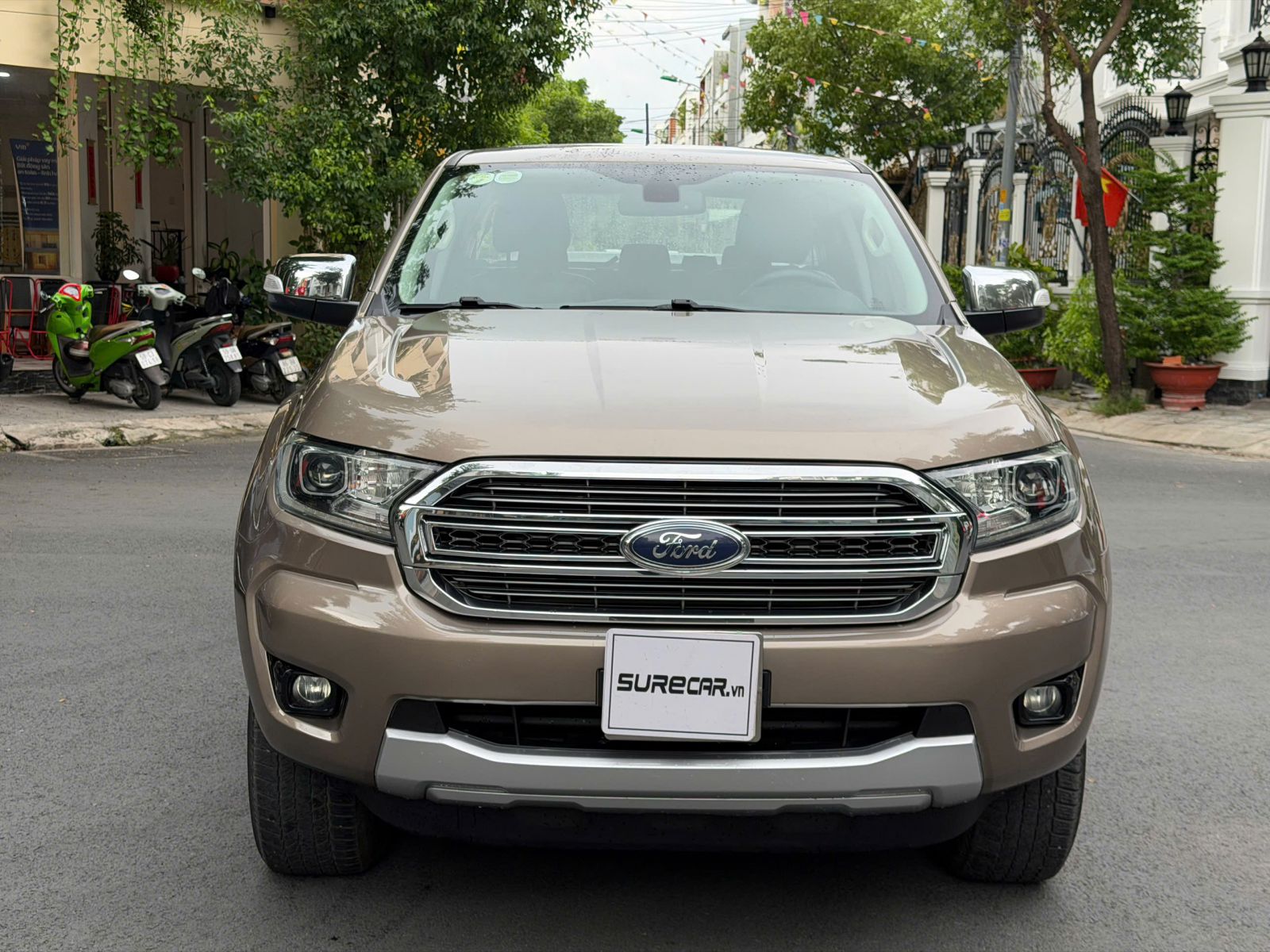 FORD RANGER LIMITED 2.0 DIESEL 10AT 4x4 nhập Thái (ĐANG BÁN)