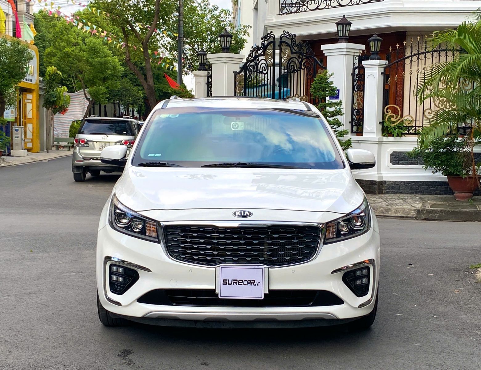 KIA SEDONA 2.2DAT Luxury  (ĐANG BÁN)