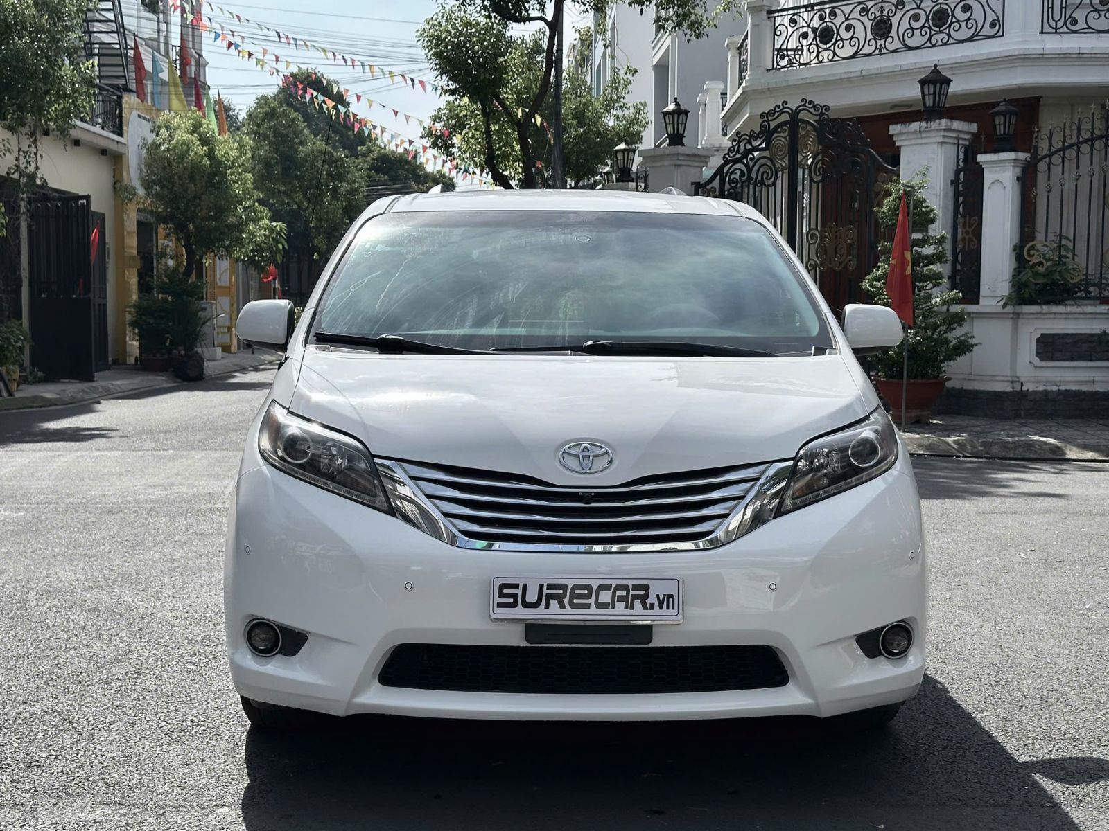 TOYOTA SIENNA 3.5AT LE nhập Mỹ(ĐÃ BÁN)