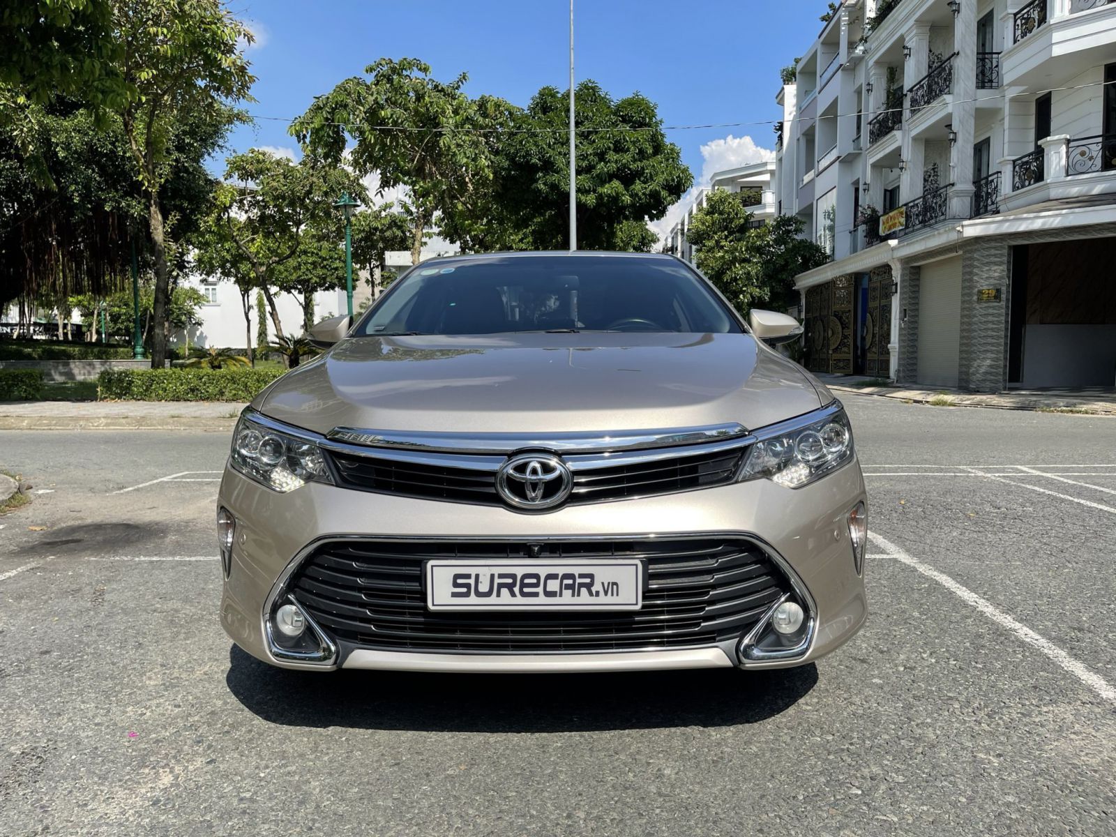 TOYOTA CAMRY 2.5Q 2018 NÂU VÀNG  (ĐÃ BÁN)