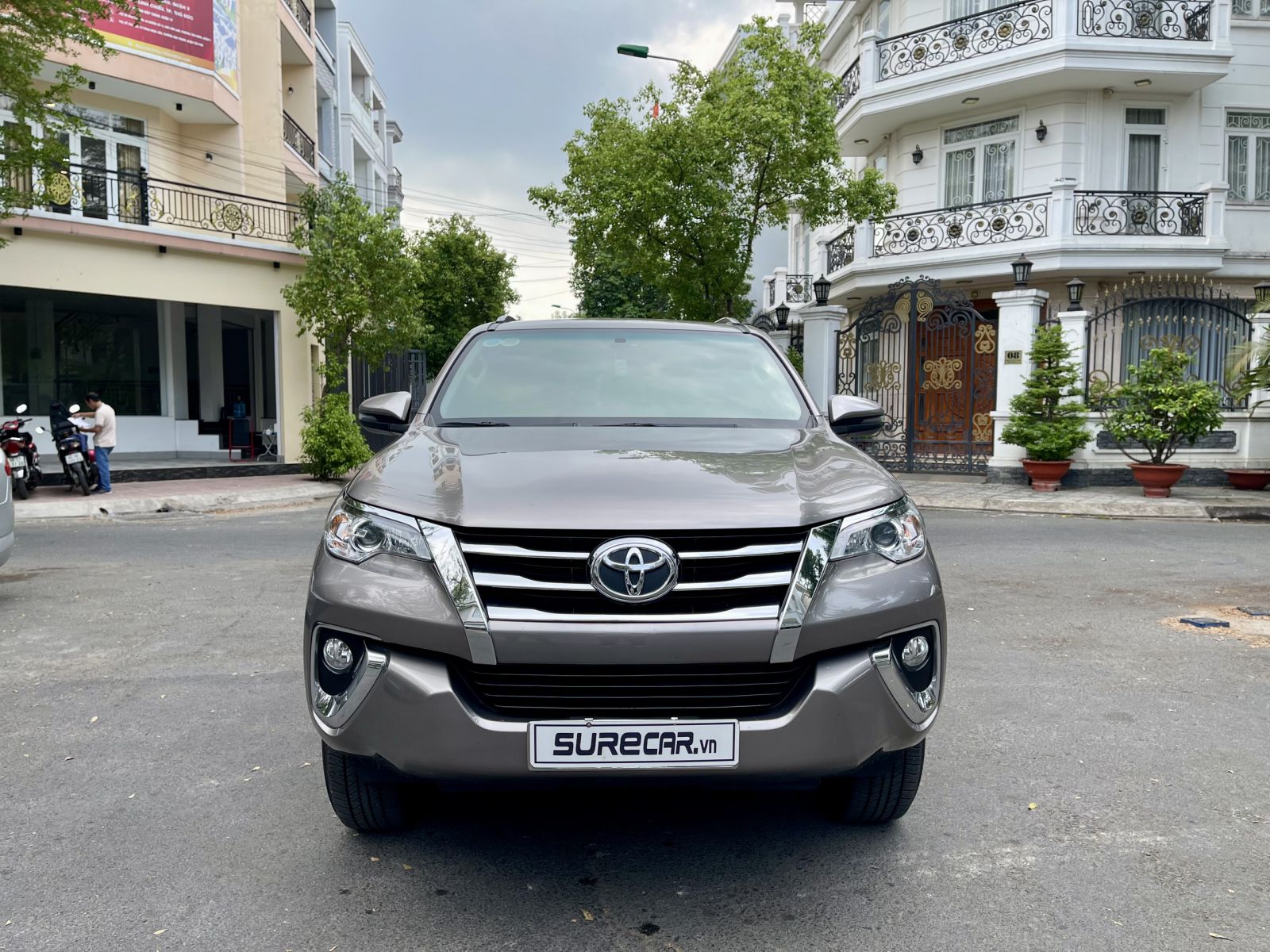 TOYOTA FORTUNER 2.4G AT 2019 DIESEL (ĐANG BÁN)