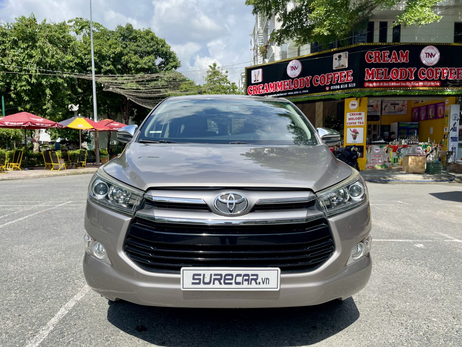 TOYOTA INNOVA 2.0V AT 2019 MÀU ĐỒNG (ĐÃ BÁN)
